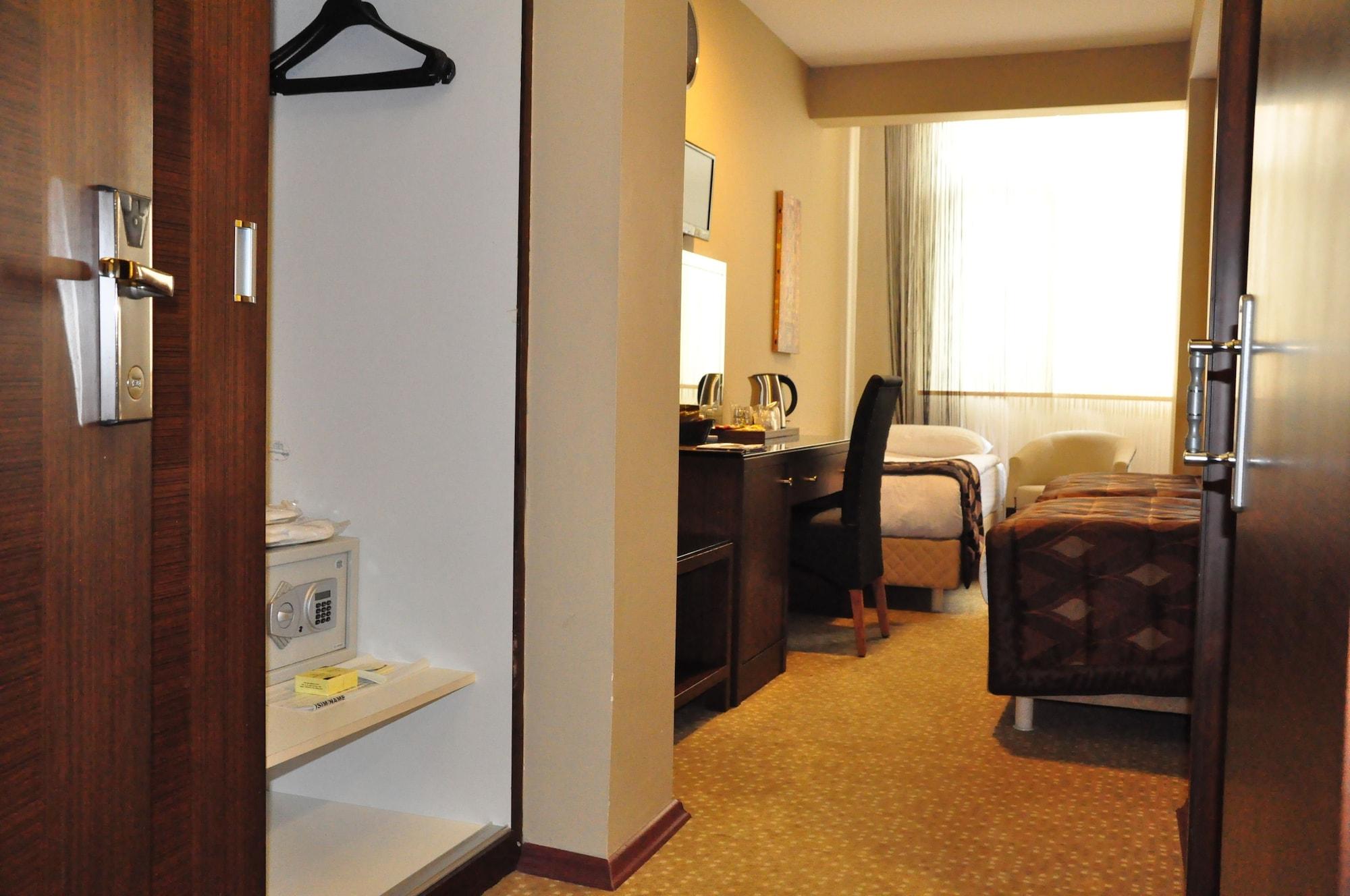 Marlight Boutique 4*